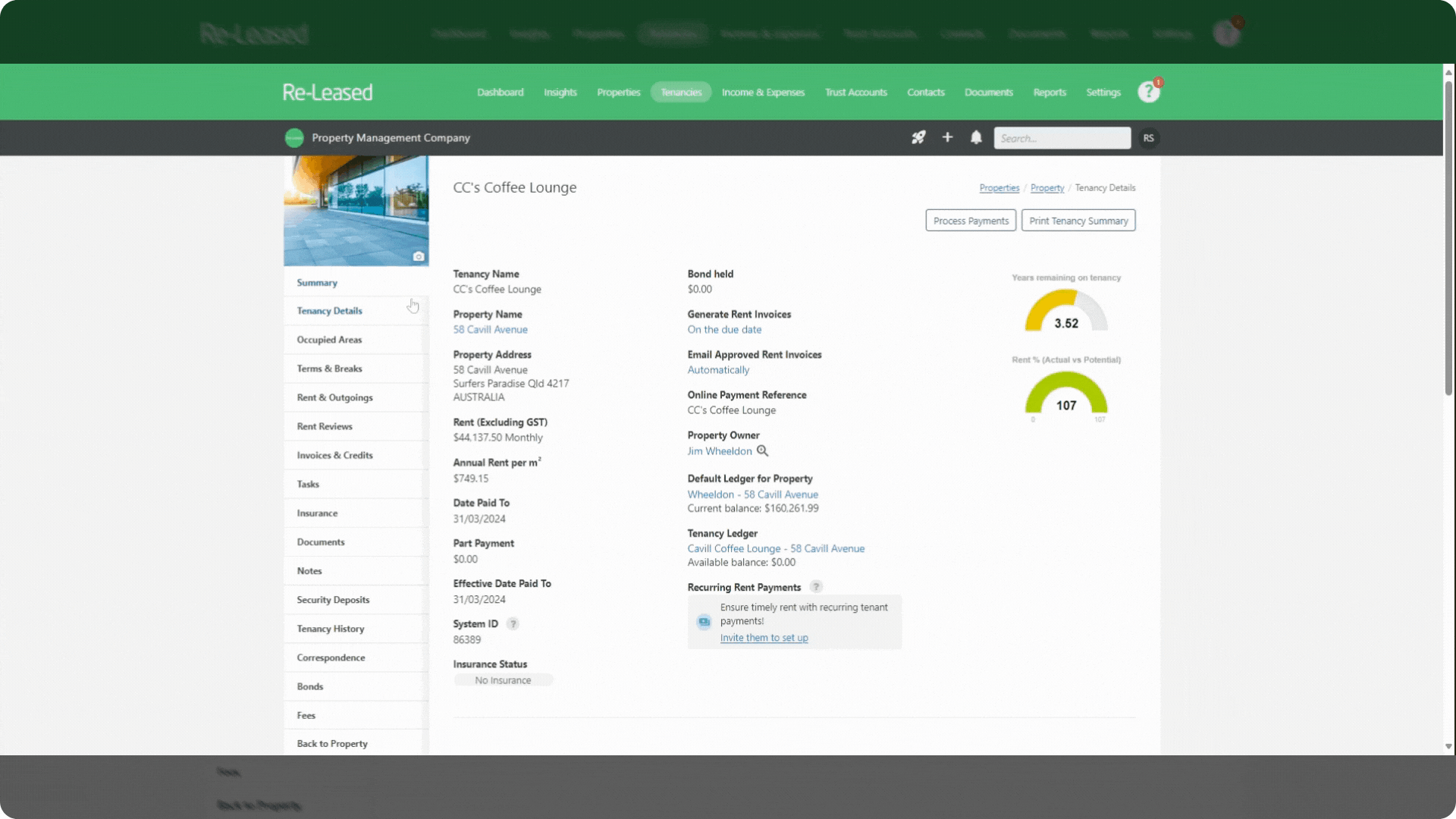 Copy of HelpCentre_Desktop Landscape_Video (31).gif