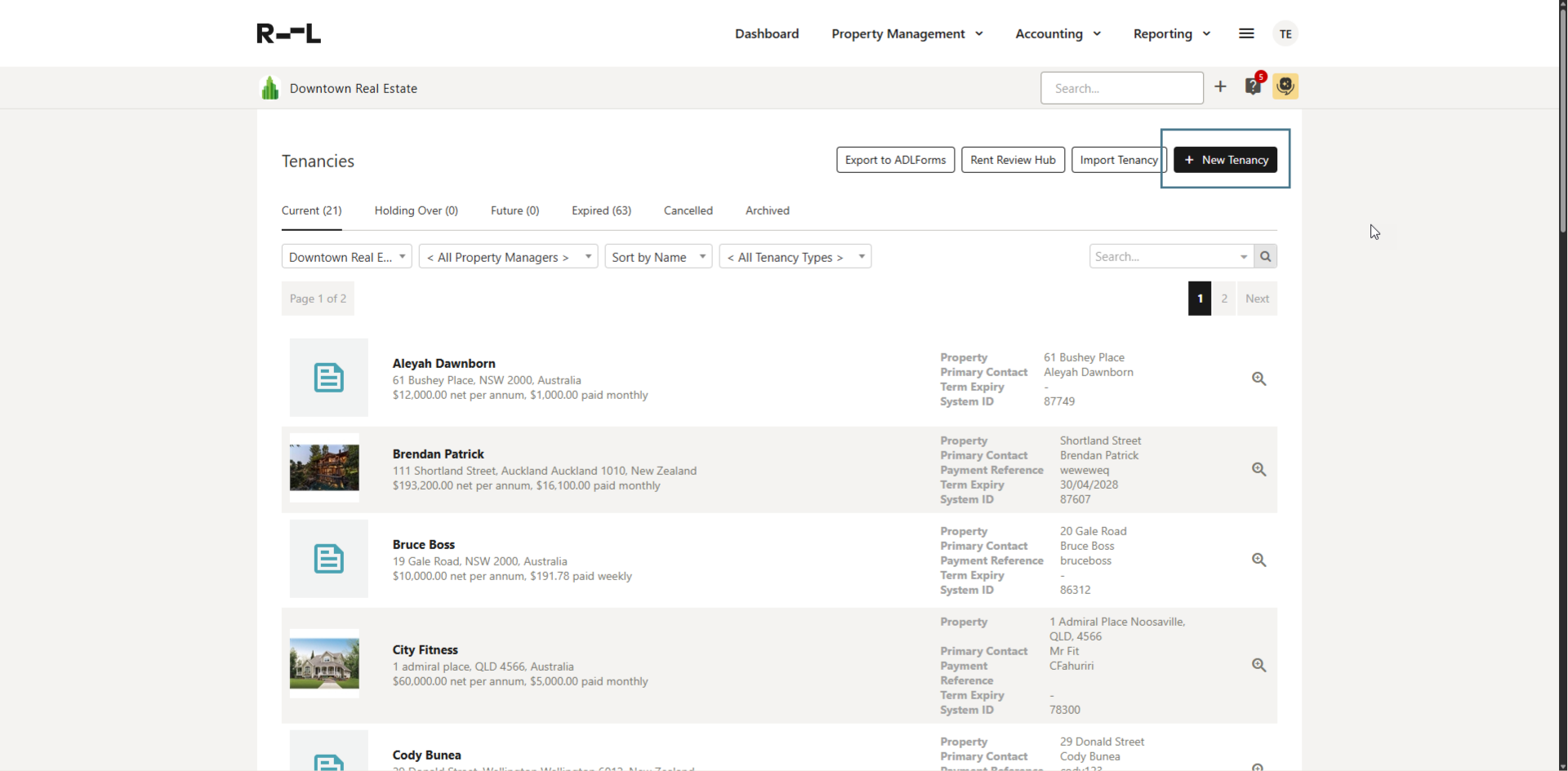 Copy of HelpCentre_Desktop Landscape_Video (3).png