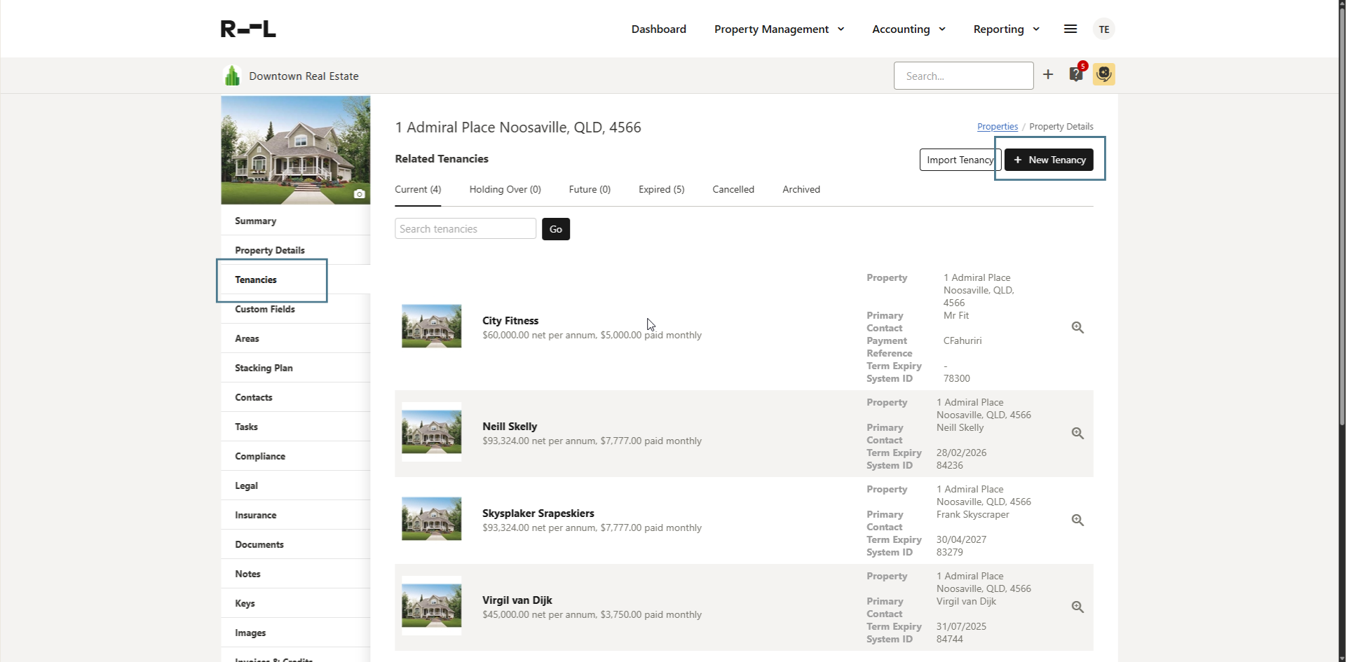 Copy of HelpCentre_Desktop Landscape_Video (4).png